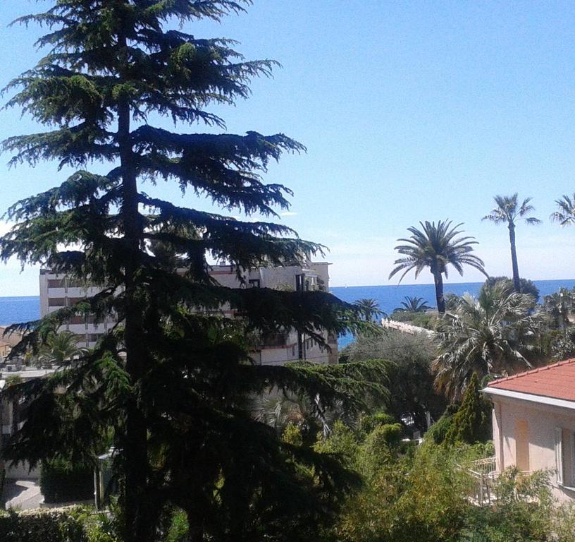 Holiday Or Congress, Centre - Beach Cannes Esterno foto