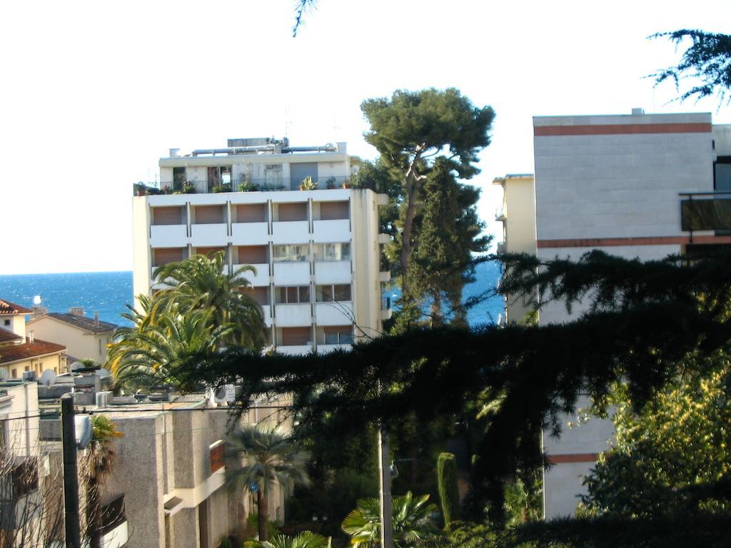 Holiday Or Congress, Centre - Beach Cannes Esterno foto